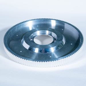 Fabrication de pièces de machines par fraisage et tournage CNC de haute précision, entièrement personnalisées, fabriquées en Thaïlande. - Product Image 3