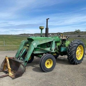 ซื้อรถแทรกเตอร์ John Deere 4020 ราคาถูก รถแทรกเตอร์ 2 ล้อ 90 แรงม้า ซารับูรี - Product Image 4