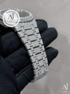 AARVA JEWELS Montre de plongée de luxe pour homme en acier inoxydable, boîtier de 40 mm, cristal saphir, mouvement à quartz analogique, bracelet de 20 mm - Product Image 3