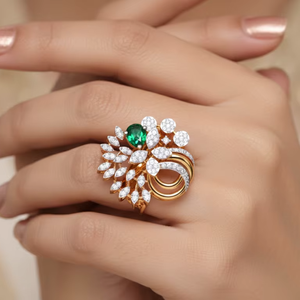 Bague de déclaration de luxe en or vert émeraude avec motif floral et accent diamant pour femme, bijoux de mariage - Product Image 3