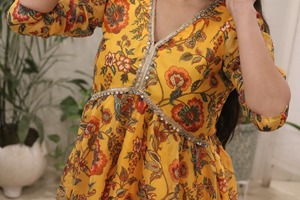 ชุดสูทลำลองแขนยาวลายพิมพ์ดิจิทัลผ้าไหมออร์แกนซ่าทรงปล่อยชายระบายสองชิ้นสำหรับฤดูใบไม้ร่วง - Product Image 4