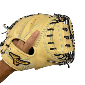 Training <b>Baseball</b> Fielding <b>Gloves</b> For Youth And Adults Hot Selling Adjustable <b>Baseball</b> Catching <b>Gloves</b> Non Slip Comfort - Product Image 1