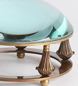 กระจกขยายแนววินเทจสำหรับจัดแสดงเลนส์ออปติคอลทำจากทองเหลืองพร้อมกระดาษน้ำหนักแบบโบราณ - Product Image 3