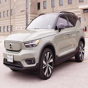 OFERTA ESPECIAL: VOLVO XC40 RECHARGE TWIN PLUS AWD 2022 IMPECABLE, DUAL-MOTOR, EV, PARA USO INDUSTRIAL/DIY, CON 3 AÑOS DE GARANTÍA, DISPONIBLE CON VOLANTE A LA IZQUIERDA/DERECHA - Product Image 4
