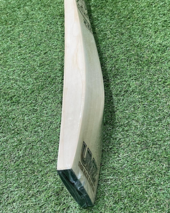 Bate de críquet MB MALIK ZULFI LEGEND, madera de sauce inglés, calidad para partidos, estilo clásico, serie Signature - Product Image 5