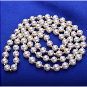 Collar de Perlas de Alta Gama en Oro de 18K, Cierre de Cadena, Círculo Casi Perfecto de 8-9mm, Luz Intensa, Casi Impecable - Product Image 4