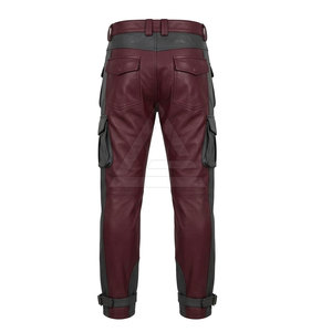Pantalon cargo en cuir pour homme avec poches latérales utilitaires, poches avant, coupe droite et revers aux chevilles pour un style streetwear décontracté - Product Image 2