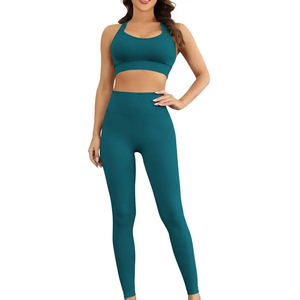 Meilleures ventes Nouveautés Ensemble de yoga 2 pièces pour femme, taille haute, écologique, grande taille, couleur unie, séchage rapide, respirant, avec design frontal - Product Image 1
