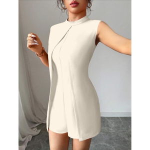 Mini-robe moulante élégante sans manches à col haut et panneau asymétrique pour femme - Product Image 2