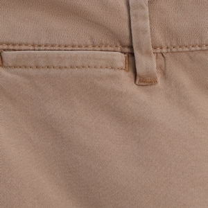 Pantalones Cortos Bermuda Casuales para Hombre, 100% Algodón Tejido, Color Liso, Estilo Urbano, Ecológicos, Antiarrugas, Clásicos, Cómodos, Disponible con Marca Privada - Product Image 4