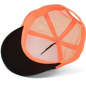 Gorra Trucker Unisex de Malla, Negra con Bloques de Color Naranja, de 6 Paneles, Ajustada, Casual, para Primavera/Verano - Product Image 6