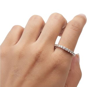 แหวนทอง 14KT ประดับเพชรแล็บโกรว์ 0.33 กะรัต สำหรับผู้หญิง |   แหวนวันครบรอบแต่งงานที่เรียบหรูและมีสไตล์ |   เครื่องประดับเจ้าสาวแบบซ้อนกันได้ - Product Image 1