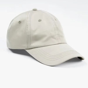 Gorra de Béisbol Impermeable para Montar a Caballo, Diseño Moderno 2026, Correa Ajustable, Ligera, para Actividades al Aire Libre - Product Image 1