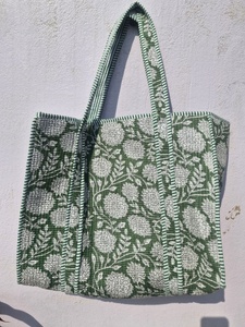 Bolso Tote Vintage Acolchado de Algodón Ligero de Color Verde Sólido, Abierto por Arriba, para Compras, Viajes, Mercado, Uso Diario, Todas las Temporadas - Product Image 1