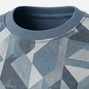 Ensemble 2 pièces pour femme : T-shirt à manches courtes et short à imprimé géométrique, col rond, respirant, tricoté, tenue de sport au-dessus du genou, coupe régulière - Product Image 4