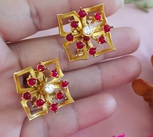 Atractivos Pendientes de Moissanita Chapados en Oro de Latón de Alta Calidad para Mujer, Colección de Moda para Bodas - Product Image 2