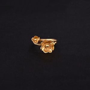 Bague certifiée en laiton plaqué or, design antique à double fleur, tendance pour femmes - Product Image 2