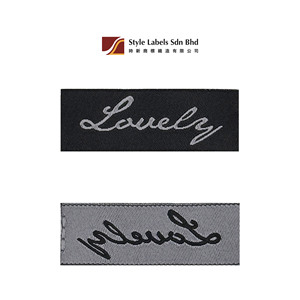 Etiquetas de damasco tejidas personalizadas de primera calidad, cosidas, con corte fusible y borde láser, lavables, para bolsos y prendas con logotipo de marca, forma rectangular - Product Image 2