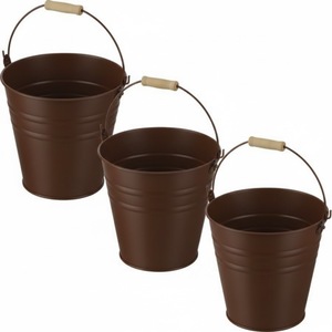 Seau de jardin rustique en métal avec poignée en bois, pot décoratif pour plantes d'extérieur, seau en fer à finition durable - Product Image 4