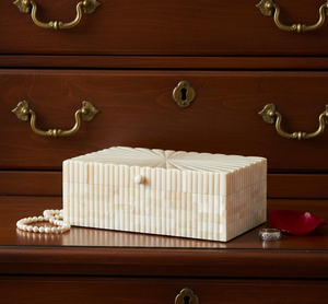 Caja de Lujo con Incrustaciones de Hueso para Almacenamiento y Regalos de Alta Gama - Product Image 4