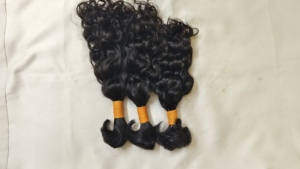 Cabello Remy Indio Natural de 20 Pulgadas, Textura Rizada, Cabello a Granel Sin Procesar, Paquetes de 100 Gramos, Comprado en Indian Temple Hairs - Product Image 6