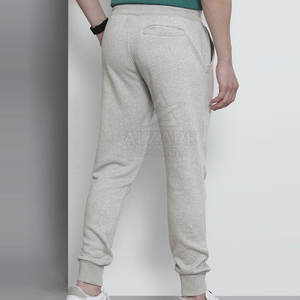 Pantalones Deportivos de Corte Elegante y Tela Suave al Tacto, con Forma Cómoda y Material Duradero - Product Image 2