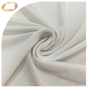 Tela piqué Wincool ligera de 95 g/m², transpirable, de secado rápido, anti-UV, para camisetas. - Product Image 4