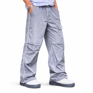 กางเกงคาร์โก้ผู้ชาย น้ำหนักเบา ผ้าไนลอน เอวยางยืด ทรงหลวม กางเกงสำหรับกิจกรรมกลางแจ้ง ผลิตตามสั่ง จำหน่ายจำนวนมาก - Product Image 6