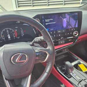 Lexus NX 350 F Sport AWD d'occasion 2024 - Product Image 3