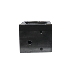 Bloc de boîtier personnalisé de qualité supérieure en fonte grise, procédé de fonderie au sable, usiné CNC - Product Image 4