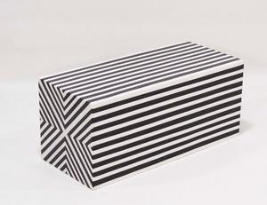 Table à tiroirs en os incrusté de la marque ILAHI, design moderne, détails en agate, rangement à trois niveaux, meuble portable pour la maison - Product Image 2