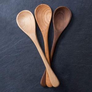 Juego de Cucharas de Madera con Acabado Mate de Alta Calidad, Hechas a Medida, Ideales para Utensilios de Cocina y Tiendas de Decoración del Hogar - Product Image 1