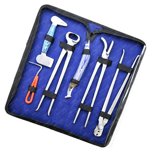 Kit de herramientas para herrar pezuñas de caballo con cuchillo de pezuña verde, remachador de mandíbula, extractor de clavos, pinza y amortiguador de pezuña, herramientas veterinarias para caballo - Product Image 1