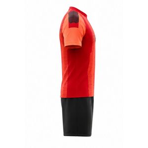 Conjunto de Camiseta y Pantalones Cortos de Fútbol Premium, Ofrece Ajuste Flexible, Tela Transpirable y Excelente Comodidad de Juego, Servicio OEM - Product Image 3