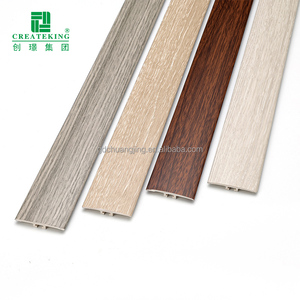 Moulures en PVC pour revêtements <span class=keywords><strong>de</strong></span> sol SPC - Product Image 1