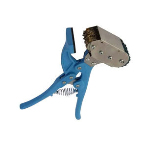 Pince à tatouer rotative de qualité supérieure pour marquage d'oreilles d'animaux – Fournisseur d'outils de marquage d'oreilles pour bétail agricole - Product Image 2