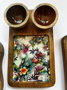 Bandeja de madera económica para chips y salsas con decoración artística de azulejos para servir en casa, de AALIYAN IMPEX - Product Image 4