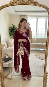 Sari en satin de créateur Fandy avec de magnifiques perles brodées à la main, travail Dana découpé, bordure lourde et Butti sur toute la surface du sari avec Aarco. - Product Image 4