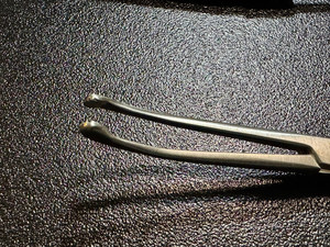 Juego de Ligadores Hemorroidales McGiveny Quirúrgicos Médicos de 7.25 Pulgadas, Instrumentos Quirúrgicos Rectales de Acero Inoxidable, Pinzas Rectales, CE ISO - Product Image 3