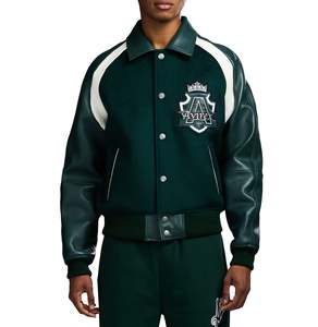 Chaqueta Universitaria Avirex con Emblema de Corona, en Cuero Verde Oscuro, Fusión de Prestigio, Potencia y Elegancia Urbana Atemporal - Product Image 6