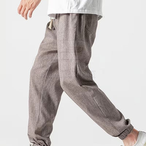 Pantalons de sport pour hommes, tissu léger, coupe décontractée, conçus pour les entraînements en salle, les entraînements en plein air et les loisirs - Product Image 4