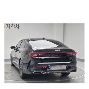Kia K5 2022 avec moteur 1.6 Turbo, 10 737 km, conduite à gauche, boîte automatique, sièges en cuir - Product Image 2