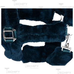 Harnais pour cheval rembourré en fausse fourrure de qualité supérieure, réglable, en peluche douce avec boucle métallique, collier confortable pour équidés - Product Image 4
