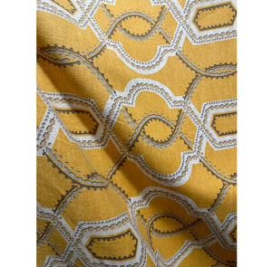Tissu en coton imprimé or et blanc pour ameublement et draperie, largeur 54 pouces, vendu au mètre, textile élégant pour la décoration intérieure et les meubles - Product Image 5