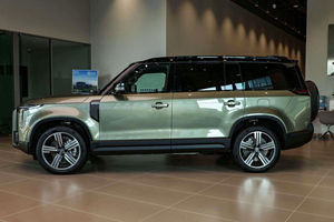 2024 ROX 01รถหรู EV SUV BAIC Jishi Polar Stone 01 reev รถพลังงานใหม่รถไฮบริด SUV มือสอง polestones 01รถ Jishi 01 - Product Image 3