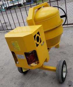 HORMIGONERA DE 300L-450L, Modelo Powered Series, Motor de Gasolina, Sistema de Agua Manual - Product Image 4