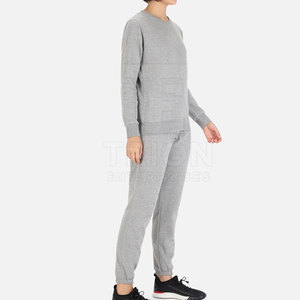 New Style Custom Design Women Sweatsuit Street <b>Wear</b> Breathable Women Sweatsuit Hot Arrival Women Sweatsuit For Online Sale - Product Image 2