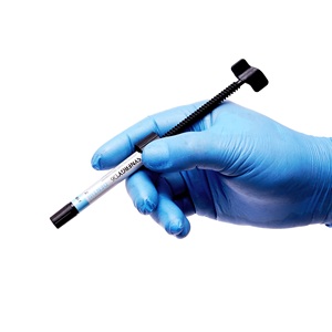 Jeringa de Composite Dental SYNERGY D6, Material de Relleno Dental Universal, Jeringa de 4 g, Tono A3/D3 - Product Image 2