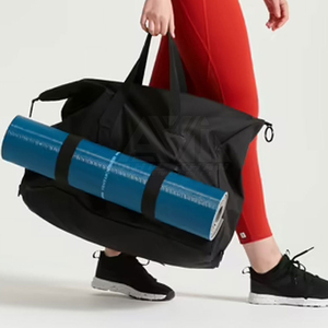 Sac de sport personnalisé de haute qualité, nouvelle collection, compartiment à chaussures, design léger, en nylon/polyester, service de personnalisation de sacs de sport - Product Image 5