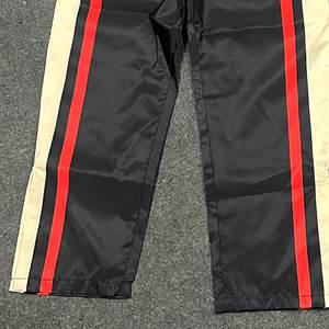 Conjunto Deportivo Personalizado OEM de Tres Piezas, Chaqueta con Cierre, Traje Deportivo de Poliéster con Cremallera, Chaqueta Cortavientos para Hombre - Product Image 4